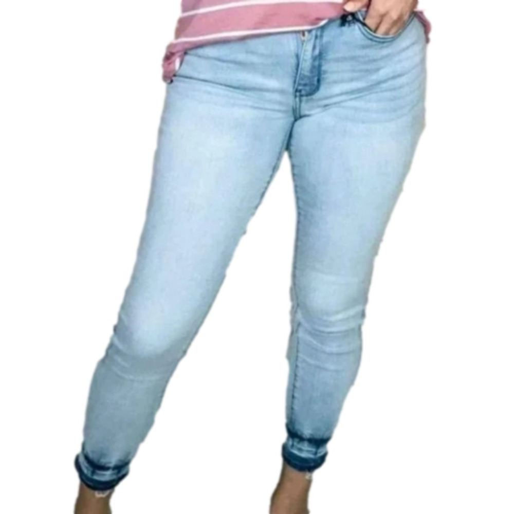 Judy blue Melted Blues Light Wash Skinny dip dyed Jeans plus size 24W New